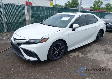 2023 Toyota Camry Se z USA, uszkodzony, nr VIN 4T1S11AK8PU110725